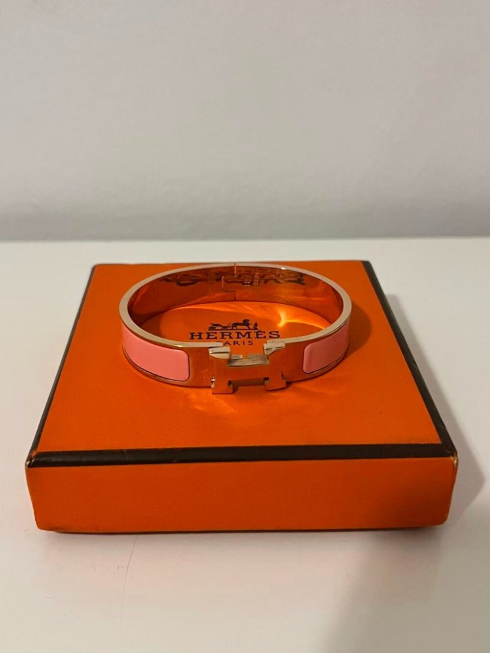 Preloved Hermes Clic H Bracelet PM Pink